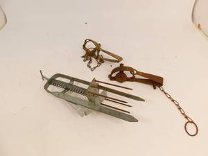 lot 112 image: 3 Vintage Animal Traps