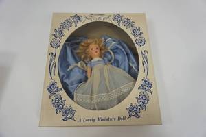 lot 32 image: Vintage Doll - Hard Plastic