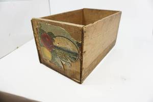 lot 63 image: Wood Crate