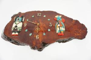 lot 72 image: Vintage Lacquered Wood Clock