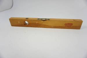 lot 79 image: Stanley Handyman Wood Carpenters Level
