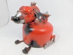 lot 2 image: Dog Gas Can Decor