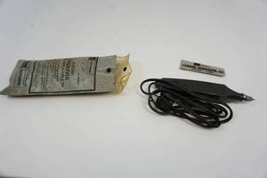 lot 133 image: Sears Craftsman Electric Engraver with Replaceable Tip