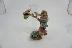 lot 150 image: Home Decor