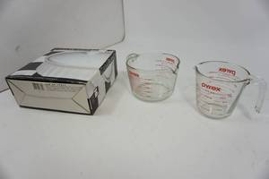 lot 167 image: Misc Housewares