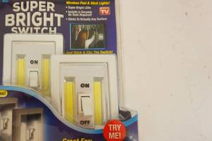 lot 185 image: New Super Bright Switch (2)