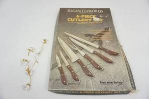 lot 209 image: 5 Small Christmas Tree Ornaments  Regent Swords 6-Piece Cutlery Set