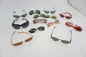 lot 261 image: 13 Misc Sunglasses