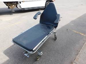 lot 110 image: Reliance M-701 Ophthalmology Chair