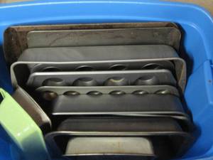 Tote of Bakeware- Cookie Sheets, Mu...