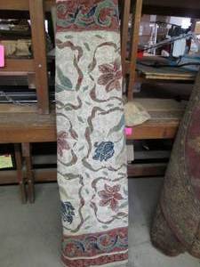 5 X 6 Area Rug Needs Cleaning (...