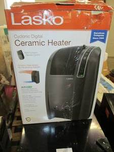 Lasko Ceramic Digital Heater Untes...