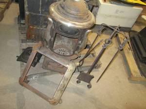 Vintage Grand Stove Heating Unit Wi...