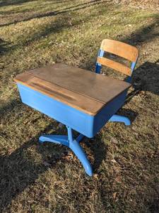 lot 130 image: Vintage Kids School Desk