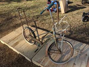 lot 102 image: Vintage Rollfast Muscle Bicycle with Basket