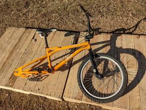 lot 116 image: Dyno GT Air BMX Bike - see photos