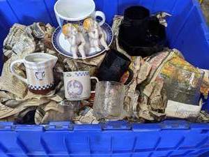 lot 234 image: Mystery Lot of Glassware
