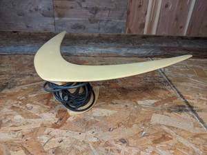 lot 226 image: Vintage Boomerang AMFM Radio Limousine Antenna