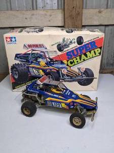 lot 3 image: Vintage 1980s Tamiya Super Champ Radio Control Off Road Racer in Original Box