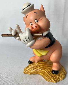 lot 37 image: Disney Collectible WDCC I Toot My Flute, I Dont Give A Hoot (Fifer Pig) from Three Little Pigs