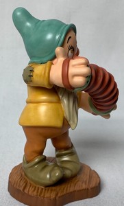 lot 74 image: Disney Collectible WDCC Aw, Shucks (Bashful) from Snow White and the Seven Dwarfs