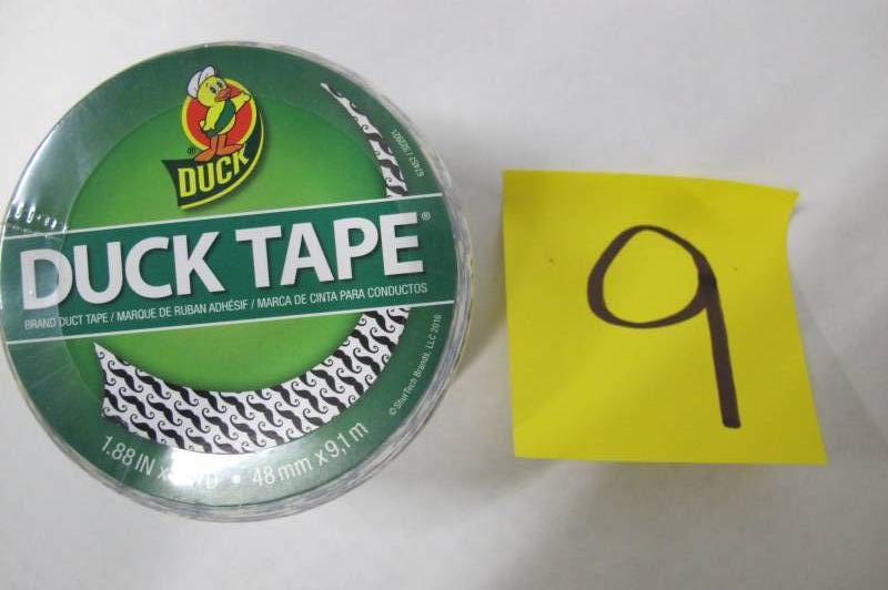 lot 9 image: Duck 281026 1.88 X 10 Yards Mustache Duck Tape