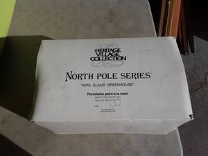 Heritage Village Collection North Pole Series