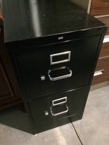 lot 13 image: HON 2 DRAWER FILING CABINET