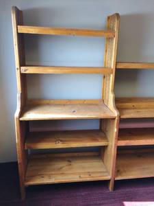 lot 22 image: AWESOME VINTAGE WOOD SHOP WORK BENCH - USED FOR FILING A LONG TIME AGO BUT NOW IT WILL SPEND ITS TIME IN AN ANTIQUE SHOP OR A VERY LUCKY BIDDERS GARAGE   HEAVY