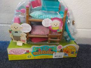 lot 12 image: Lil Woodzeez...