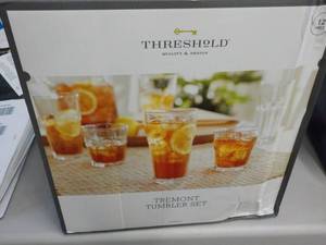 lot 27 image: Threshold Tremont Tumbler Set...