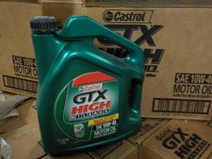 lot 179 image: 1 Gallon Castrol GTX High Milage SA...
