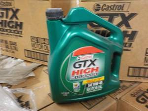 lot 182 image: 1 Gallon Castrol GTX High Milage SA...