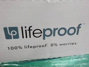 lot 199 image: 12 Cases Life Proof Slip Resistant ...