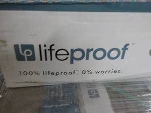 lot 206 image: 12 Cases Life Proof Slip Resistant ...