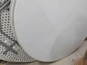lot 218 image: 5 ft Diameter Round Collapsible Tab...
