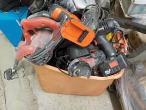 lot 221 image: Lot of Tools untested...