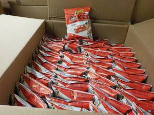 lot 275 image: Case of 104 Bags Cheetos Baked Flam...