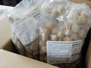 lot 284 image: 1 -5 lb. bag Frozen Fully Cooked Ch...