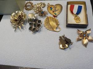 jewelry box with pins...