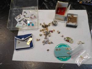 earring sets and extras...
