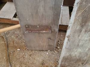 lot 14 image: 2 2x10s