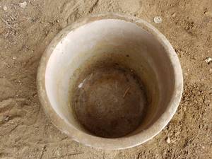 lot 33 image: Vintage #3 Red Wing Crock