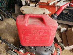 lot 59 image: 3 Gas Cans