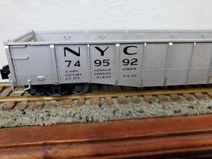 lot 58 image: Lionel New York Central NYC PS-5 Gondola Car