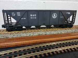 lot 69 image: Lionel Baltimore & Ohio B&O 9110 Long Hopper