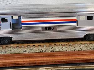 lot 101 image: Lionel Amtrak #9100 Baggage Car