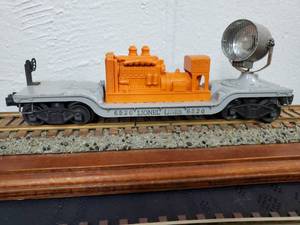 lot 125 image: Lionel #6520 Search light Flat Car