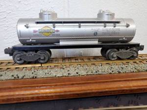 lot 135 image: Lionel NO. 6465 Sunco Tanker