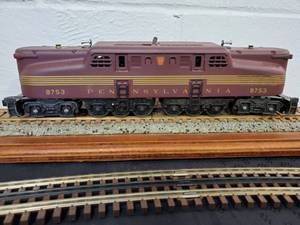 lot 137 image: Lionel Pennsylvania 4-6-6-4 GG-1 Electric Engine 6-8753